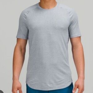 Lululemon men’s dry sense t-shirt